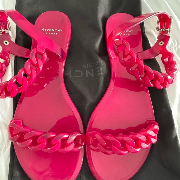 Givenchy Women's Pink Sandals - Picture 1 of 10
